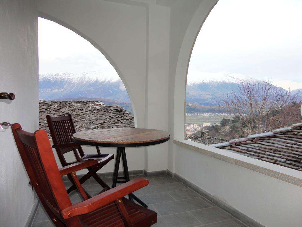 Hotel Kalemi 2 Gjirokastra Kültér fotó