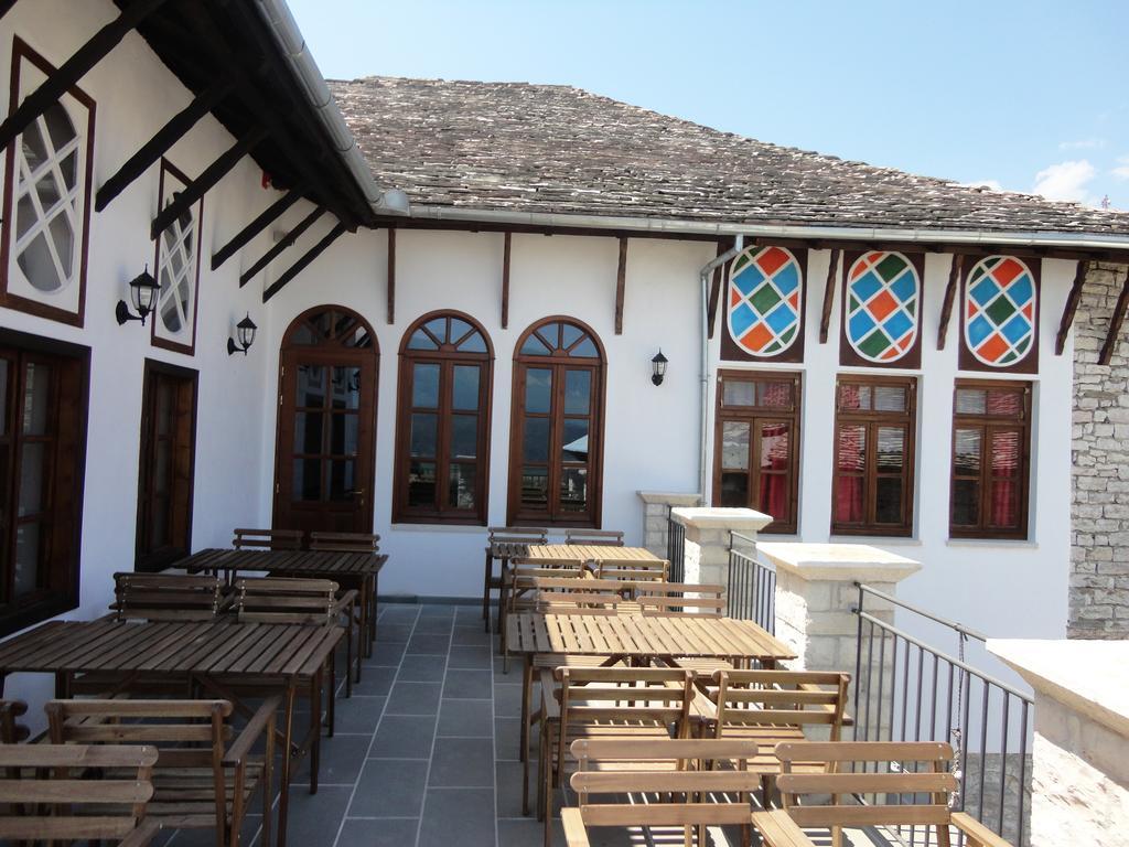 Hotel Kalemi 2 Gjirokastra Kültér fotó