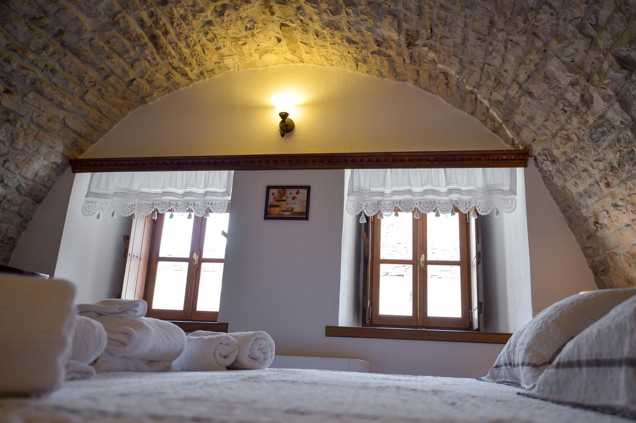 Hotel Kalemi 2 Gjirokastra Kültér fotó