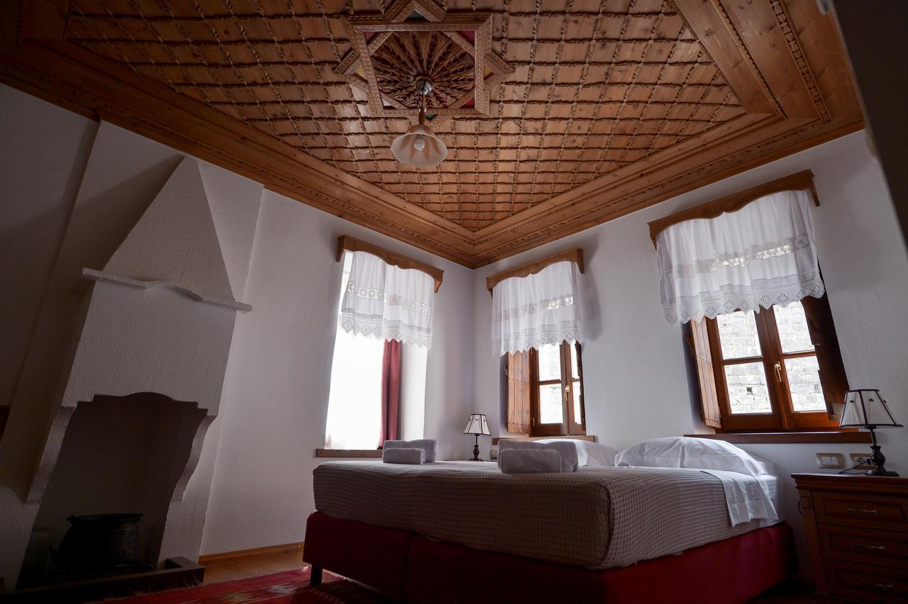 Hotel Kalemi 2 Gjirokastra Kültér fotó